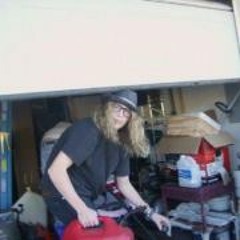 Lyon Mercedes Unverzagt