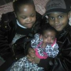 Evelyn Lovedbythree Green