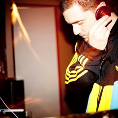 DJ DJOOLZ