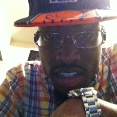 SkinnyNiggaWitaBigKnot