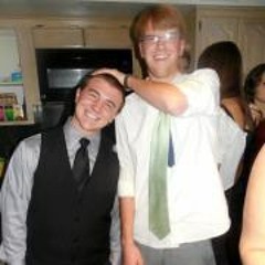 Zach Hanson 8