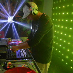DJ Party Naked