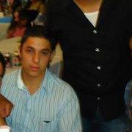 Stream Irving Manuel Corrales music Listen to songs, albums