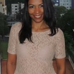 Luciana Gomes 7