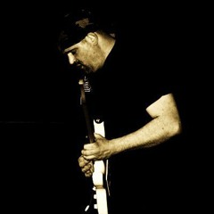 T&C, Guthrie Govan by James Mulvaney