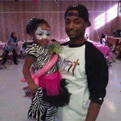 Damien FreeMennis Pierce