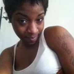 Tiara SweetTee Lachae