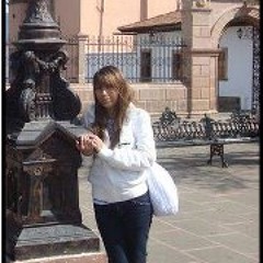 Kari Lee Kim Domínguez