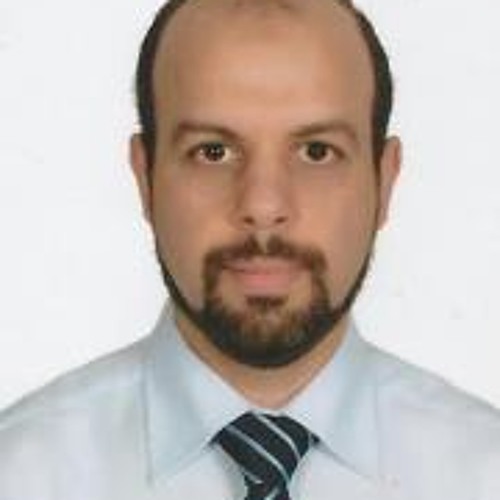 الأذان صوت رائع . عمرو يوسف