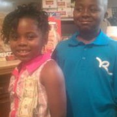 Evette Theunstoppable