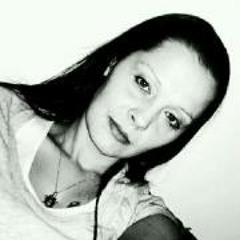 TrayCe Happyinmyskin