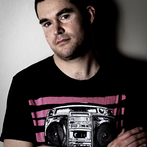 R3volve - How to Live (steve may Odd way of living mix)