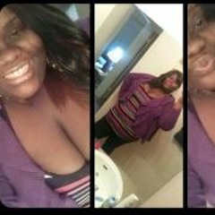 Davia Too'Trill Small