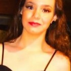 Julia Fereguetti Azevedo