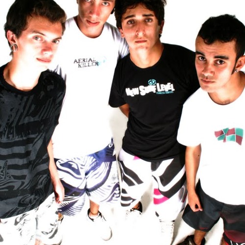 Stream Banda SQUASH music | Listen to songs, albums, playlists for free ...