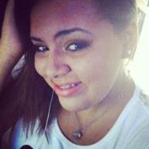 Juliana Farias 8’s avatar