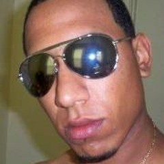 Edward Santos Vasquez