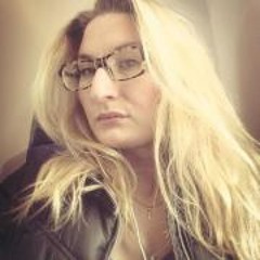 Elisavet Lancing Komboki