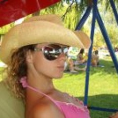 Csilla Bakó