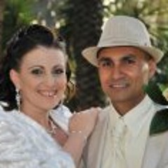 Hen Anna Ilan Shapurker