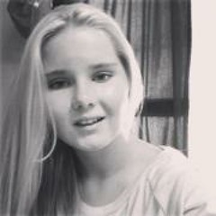 Chloe Louise Summers 1