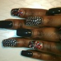 Erica OnthegoNailz Brown