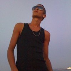 Gaetan Dellaert Looken