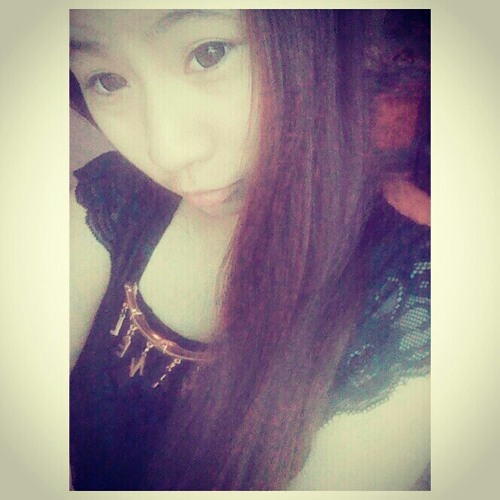 yumii_cornn95’s avatar
