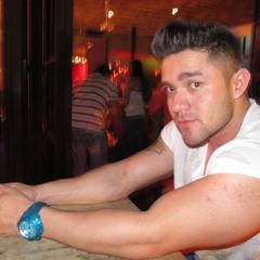 Diego Camacho 8