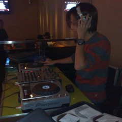 DJ_Vicky-Dmc