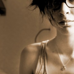 Lindsey Kjellis Kjell