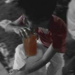 Dani Llamas - Hands To Wave