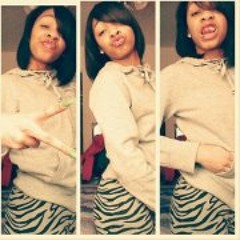 Kayla TwerkSum'Simone