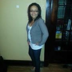 Robyn Lovin MyThree Page