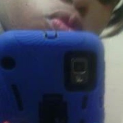 Naya TO Much Taylorr