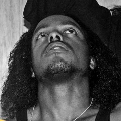 Ro. . .  (NEW BREAD)