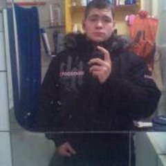 Dee Niis 1