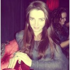 Val 🧚‍♀️🎧💜