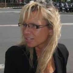Corinne Petit