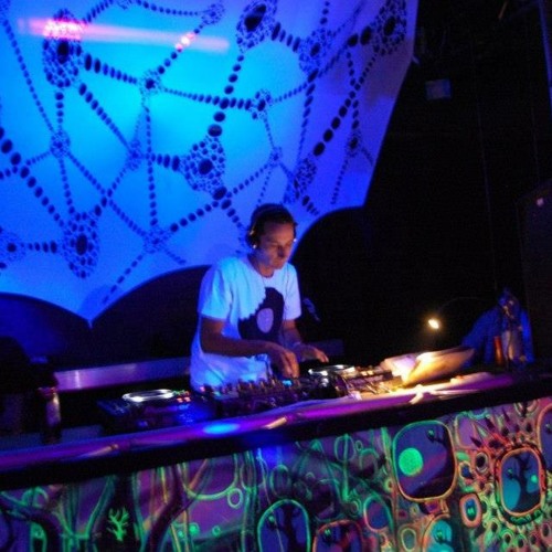 Stream DJCzellux music | Listen to songs, albums, playlists for free on ...