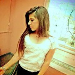 M Victoria González