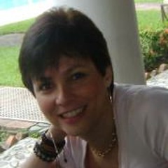 Carmen Elena Chapellín