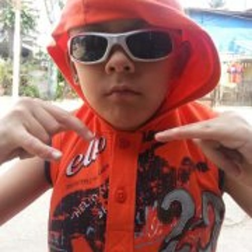 ေဖေဖျကီးကုိခ်စ္တယ္