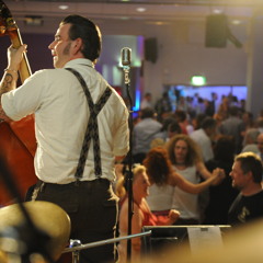 Chris & The Goosebumps