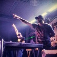 Mc Reign Official