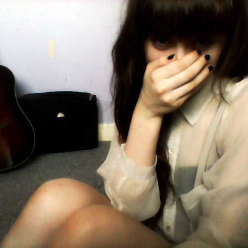 Crystal Castles - kerosene (acoustic cover)