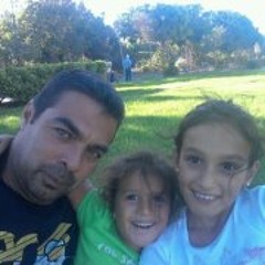 Luis Fuentes 24