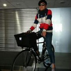 Alex Chou 4