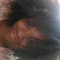 Maita Gomes Lucialina