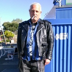 Triple-X Lexxx FM 104.1 FM & 95.3mhz Berkeley USA